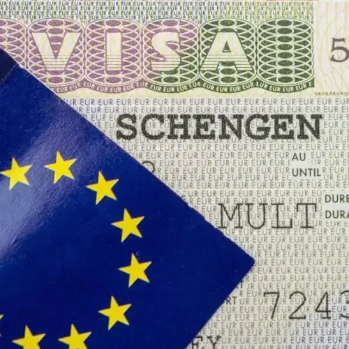 Schengen Visa Photo App: රටවල් 26කට ඔබේ ප්‍රවේශය ලබා ගන්න